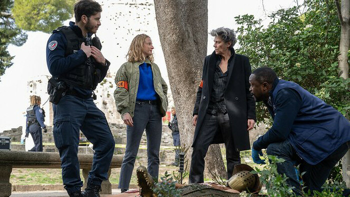 Záhadná vražda v historickom meste. Smrť muža nápadne pripomína dávny zločin