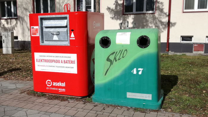 Energetická kríza má nádej v kontajneri na sklo. Odborník vysvetlil, čo sa za ním skrýva