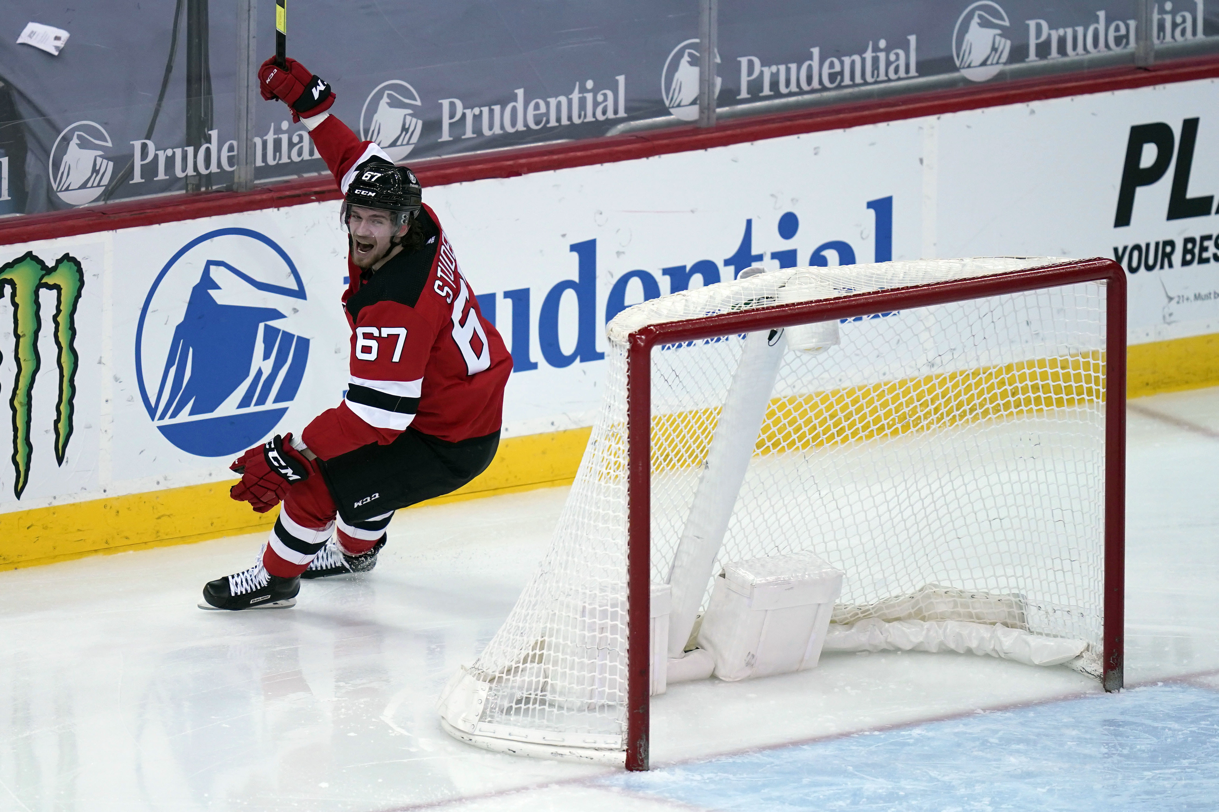 Rangers_Devils_Hockey443706775085.jpg