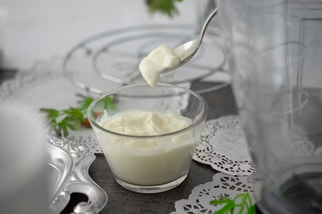 Biely jogurt
