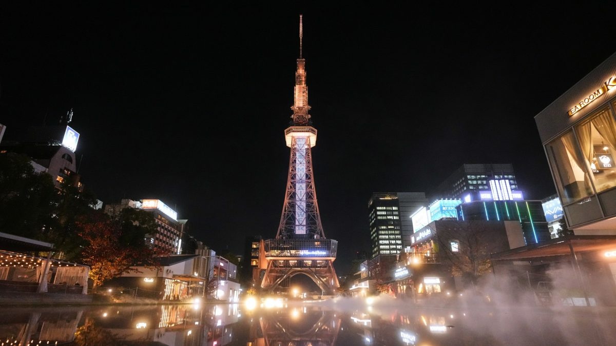 Japonsko potrebuje zmenu, je príliš závislé od čínskeho dovozu. Výzvy volajú po Trumpovej ceste