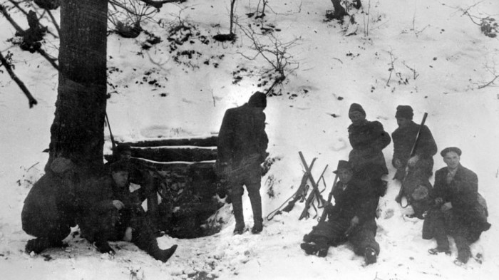 partizáni_Haruštiak_TASR_retrosken.jpg
