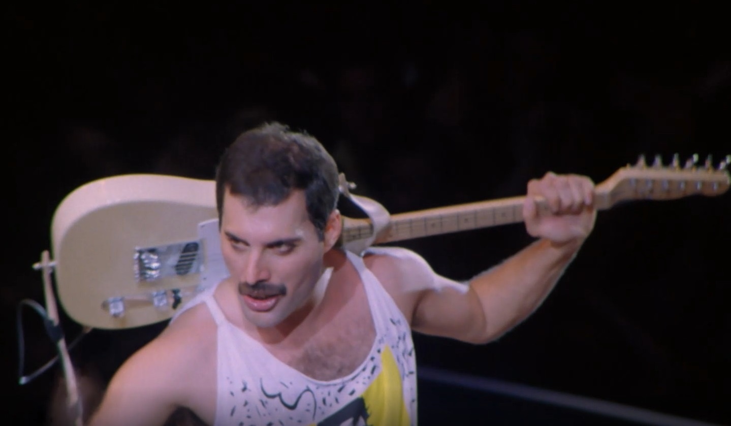 Freddie-Mercury-STVR