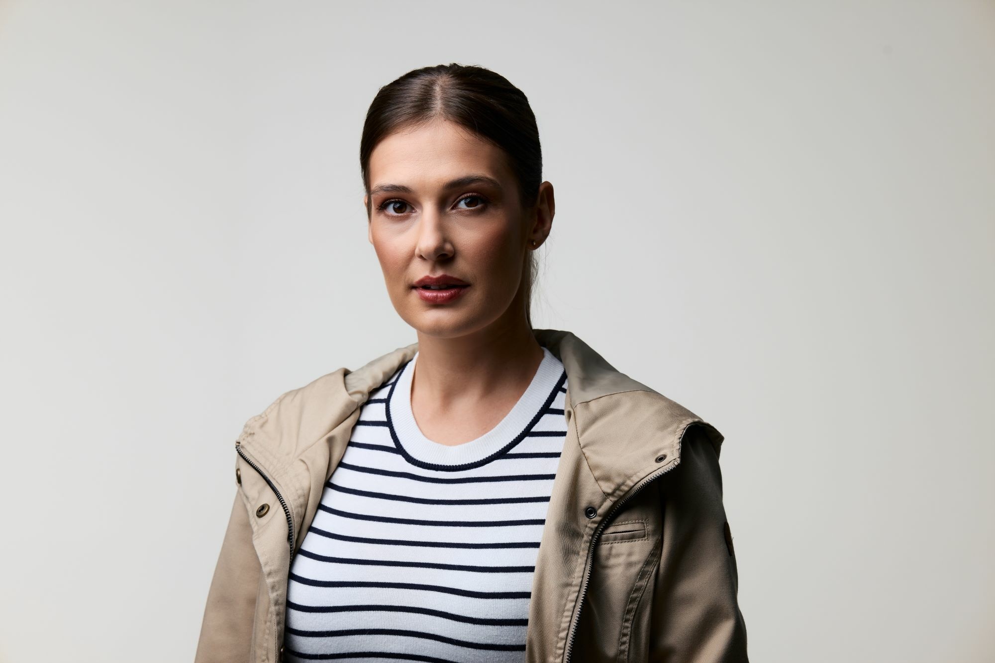 Najprv chcela byť speváčkou, dnes hrá kriminalistku. Kristína Spáčová o ceste k herectvu