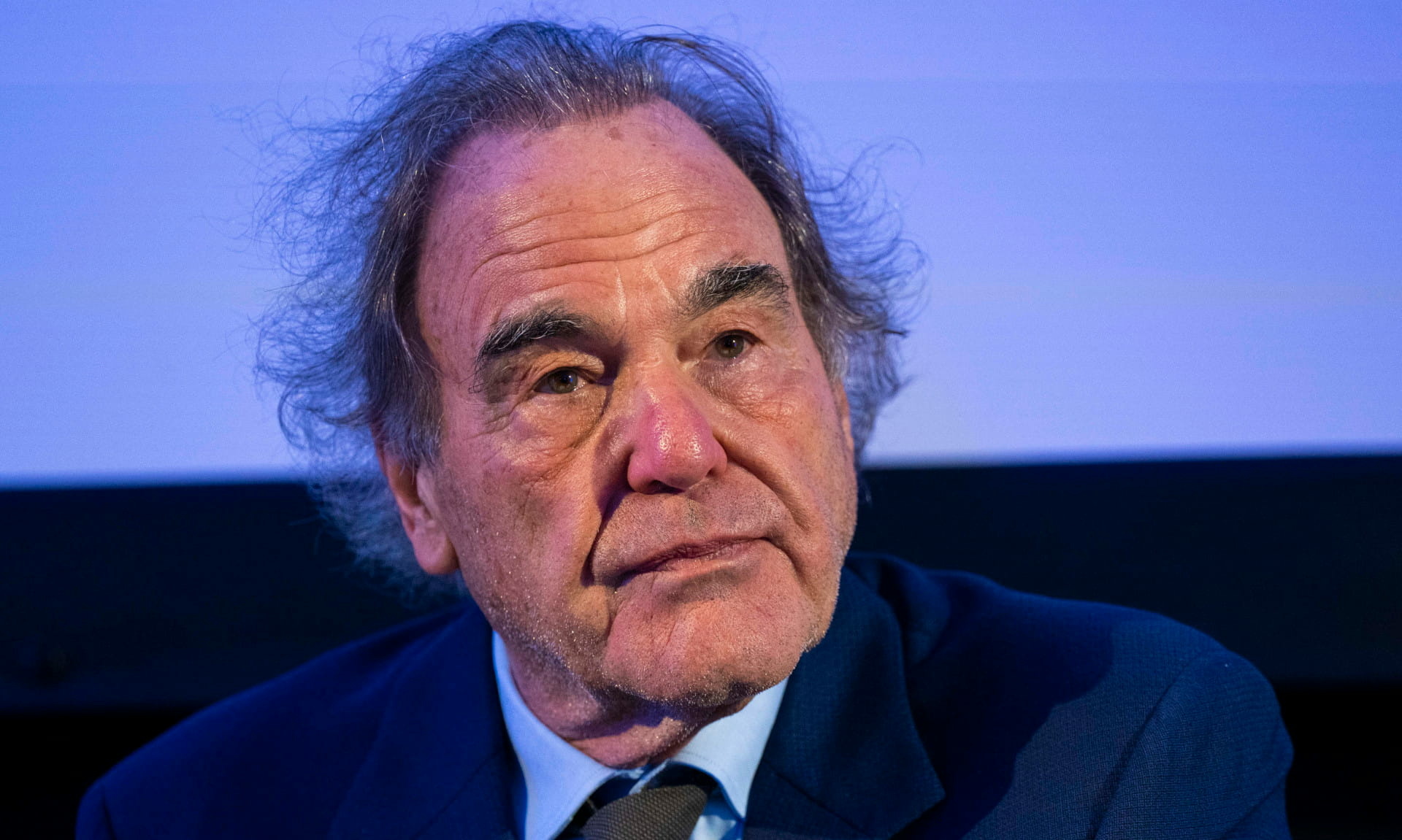 Kontroverzný režisér Hollywoodu Oliver Stone považuje Slovensko za príklad pre svet