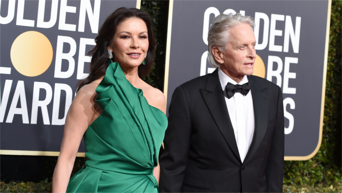 herečka Catherine Zeta -Jonesová a herec Michael Douglas_TASR.jpg