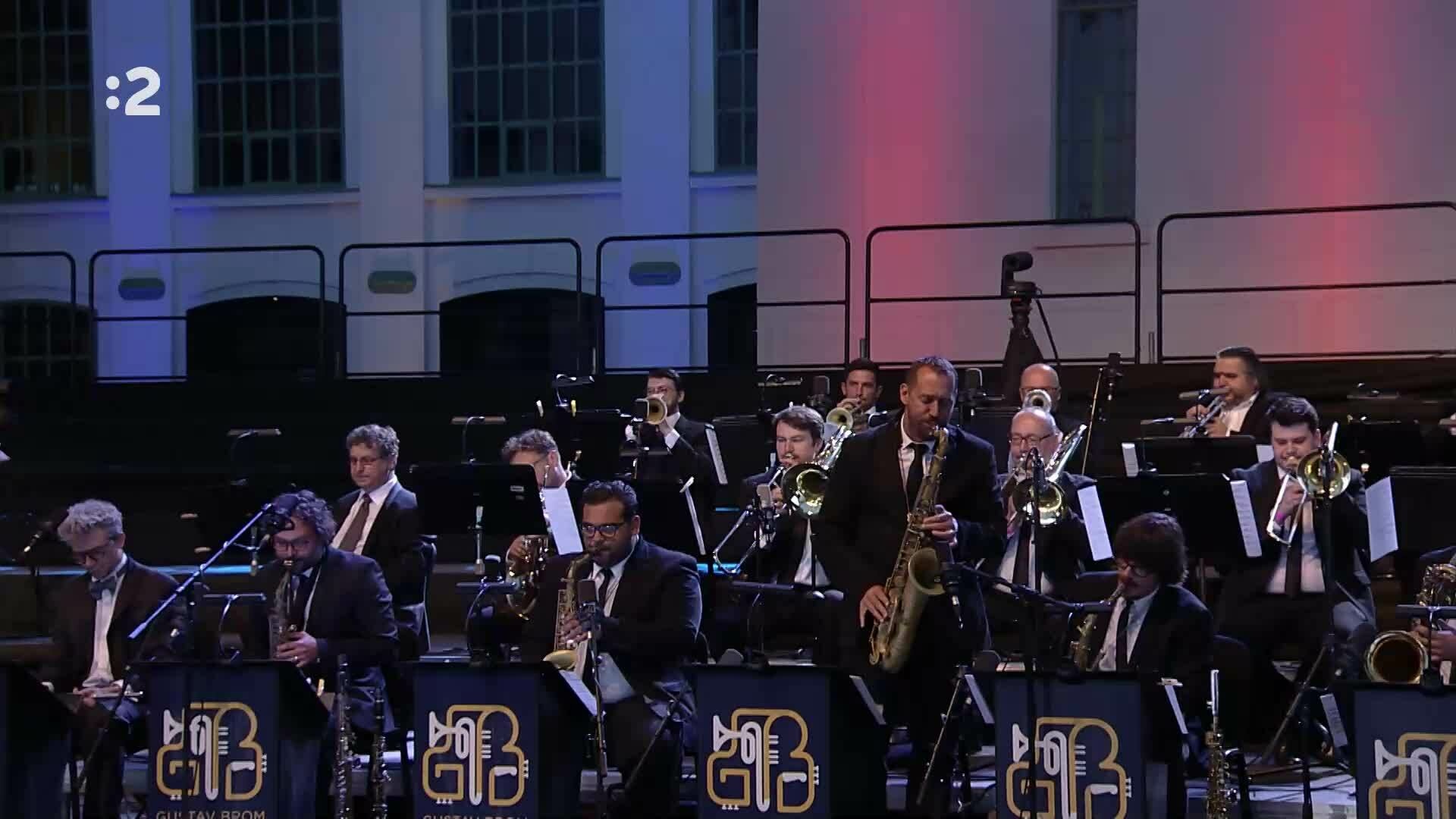 621-2510-0059-0000-stv2-20211227-billy-cobham-a-rozhlasovy-big-band-gustava-broma-mirage-2330.mp4