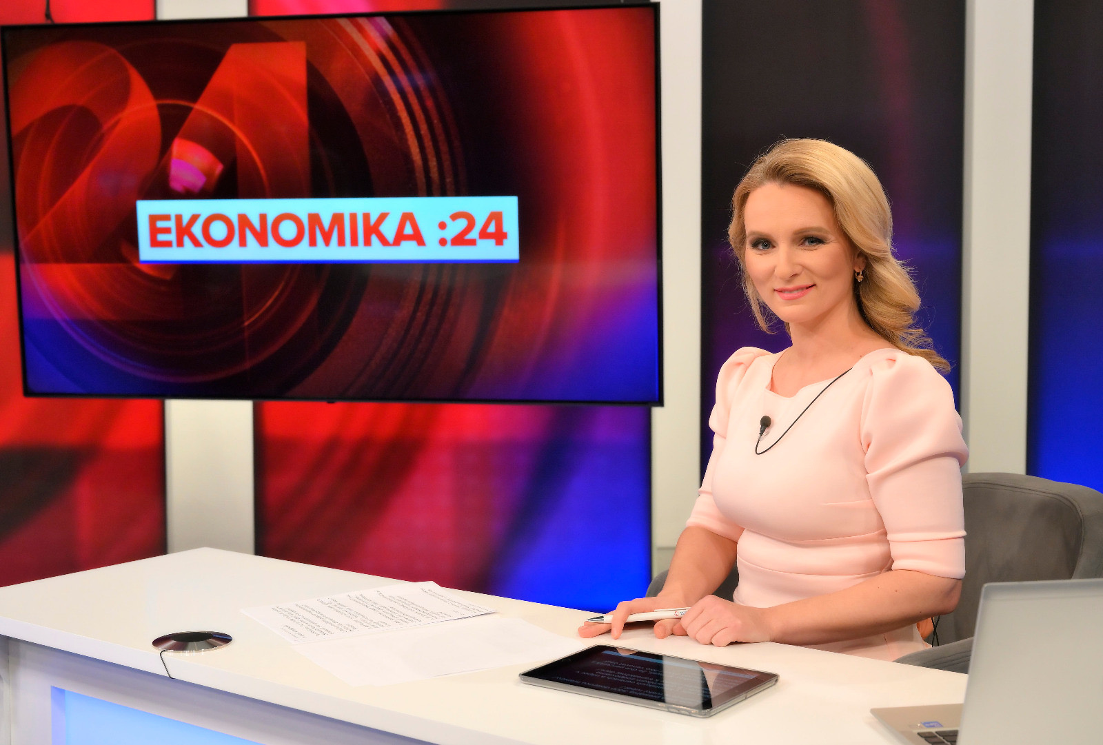 Vyše štvrť milióna divákov mesačne. Relácia Ekonomika 24 vysvetľuje ekonomiku v súvislostiach