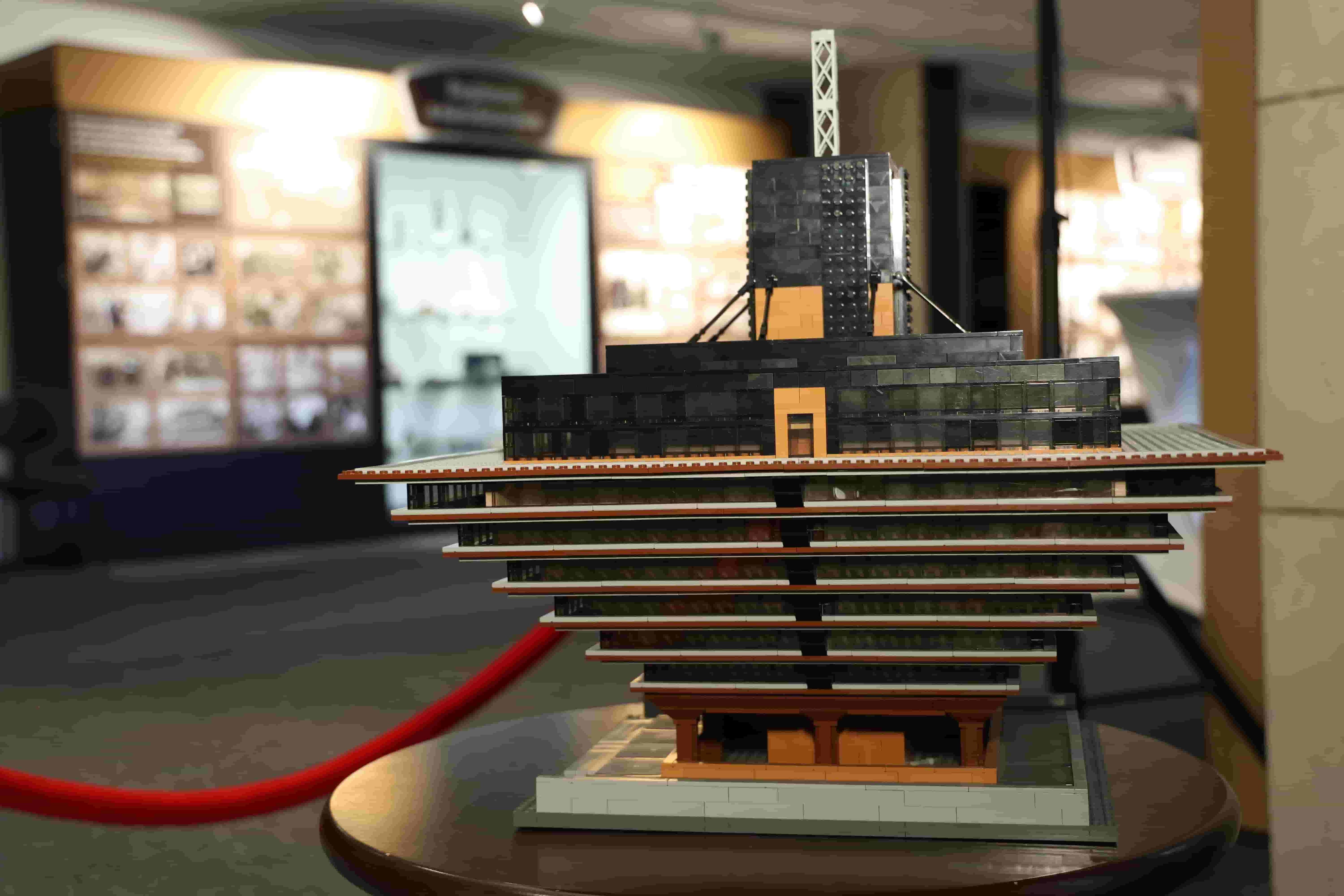 vystava-model-pyramida-STVR